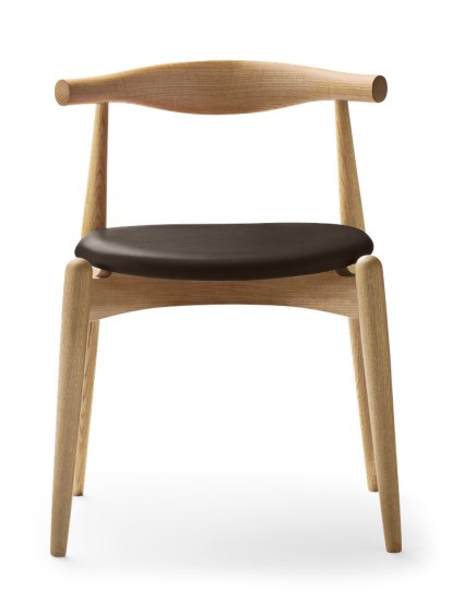 Chaise CH20 Elbow, Chêne laqué naturel, Cuir marron