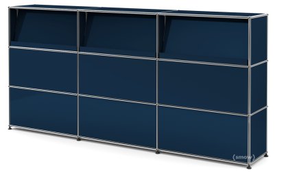 Comptoir d’accueil USM Haller version 2 (avec tablettes inclinées), Bleu acier RAL 5011, 225 cm (3 éléments), 35 cm