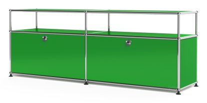 Meuble bas Lowboard L USM Haller avec rehausse, personnalisable, Vert USM, Avec 2 portes abattantes, Avec passe-câbles au centre bas