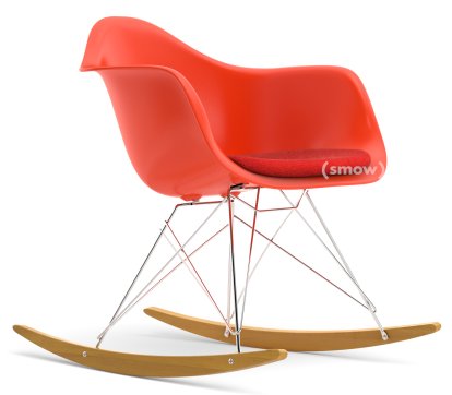 Eames Plastic Armchair RE RAR avec rembourrage, Rouge coquelicot, Avec coussin d'assise, Corail / rouge coquelicot, Sans passepoile, Chromé/érable nuance de jaune
