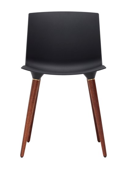 Chaise TAC, Noir (mat), Noyer huilé