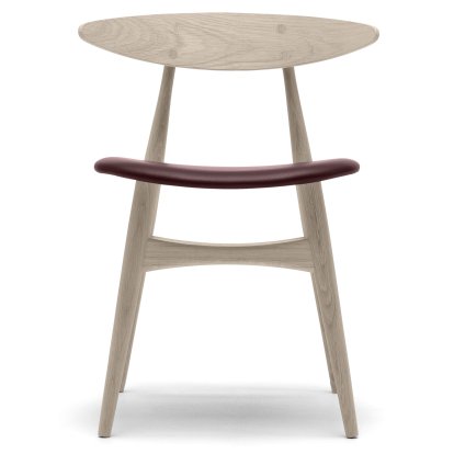 Chaise CH33P, Chêne savonné, Cuir bourgogne