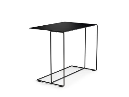 Guéridon Oki, H 46 x L 56 x P 38 cm, Peint par poudrage noir mat, Peint par poudrage noir mat