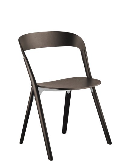 Chaise Pila, Frêne laqué brun