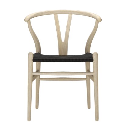 CH24 Wishbone Chair, Frêne huilé blanchi, Paillage noir