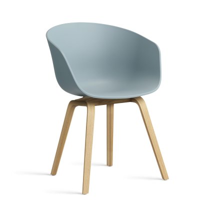 Chaise About A Chair AAC 22, Dusty blue 2.0, Chêne laqué